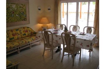 Hispaania Chata Los Cristianos, Eksterjöör